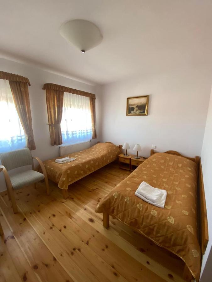 Osrodek Wrzosowa Gora - Pokoje Ruciane-Nida Extérieur photo
