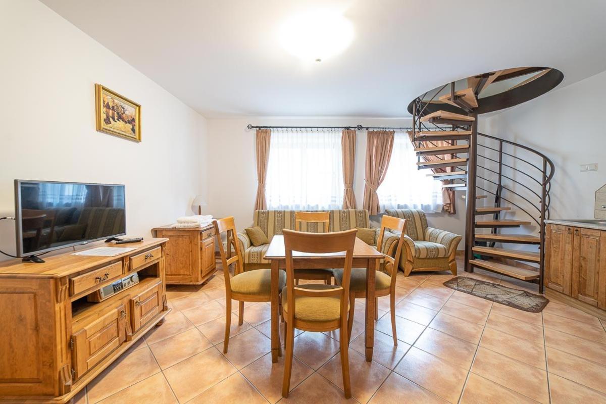 Osrodek Wrzosowa Gora - Pokoje Ruciane-Nida Extérieur photo