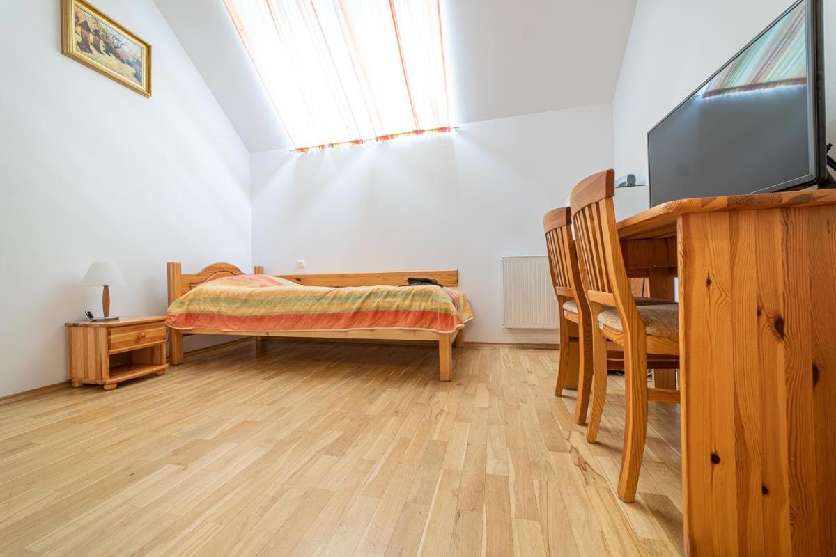 Osrodek Wrzosowa Gora - Pokoje Ruciane-Nida Extérieur photo